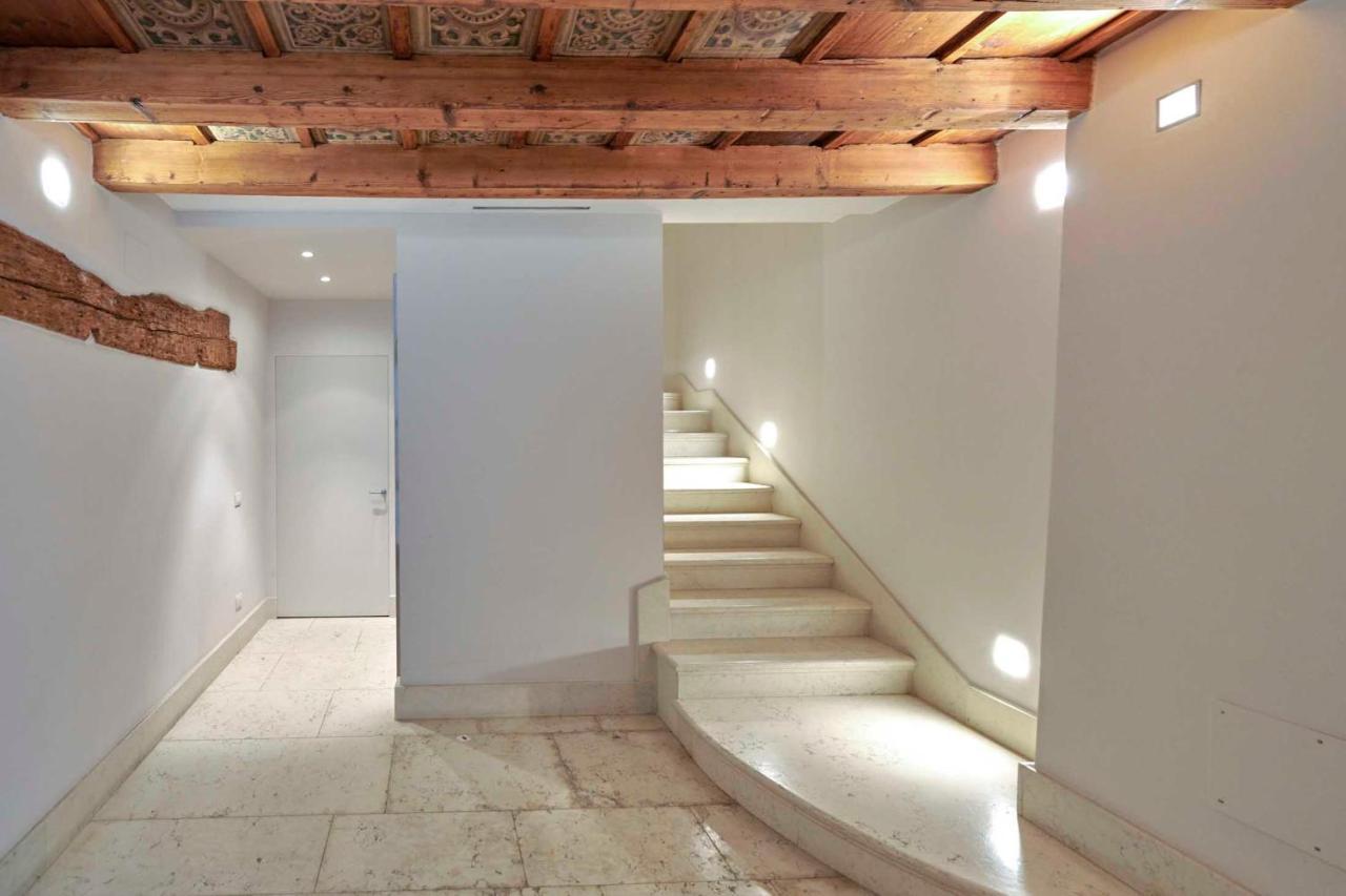 Apartmentsarena - Suite Mercatorum - Piazza Erbe Verona Exteriör bild