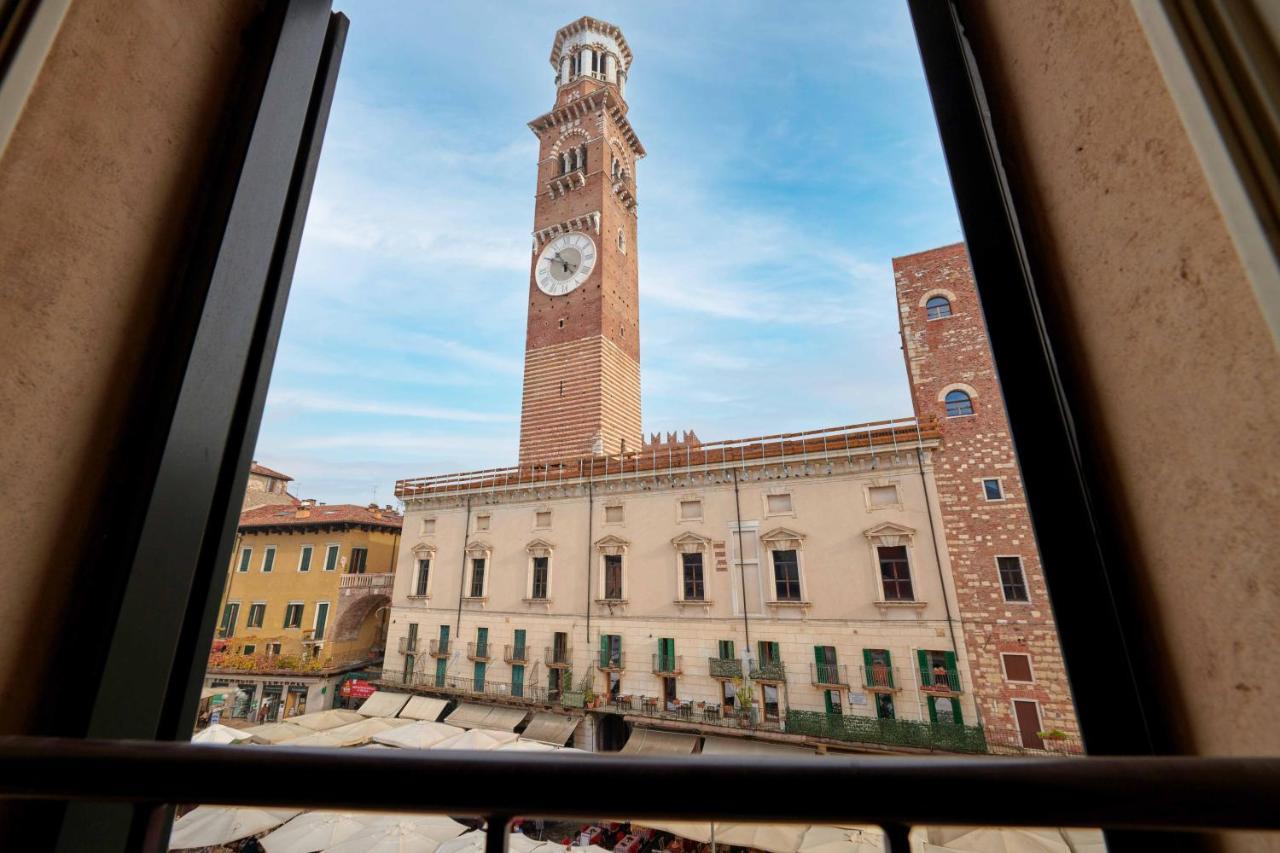 Apartmentsarena - Suite Mercatorum - Piazza Erbe Verona Exteriör bild